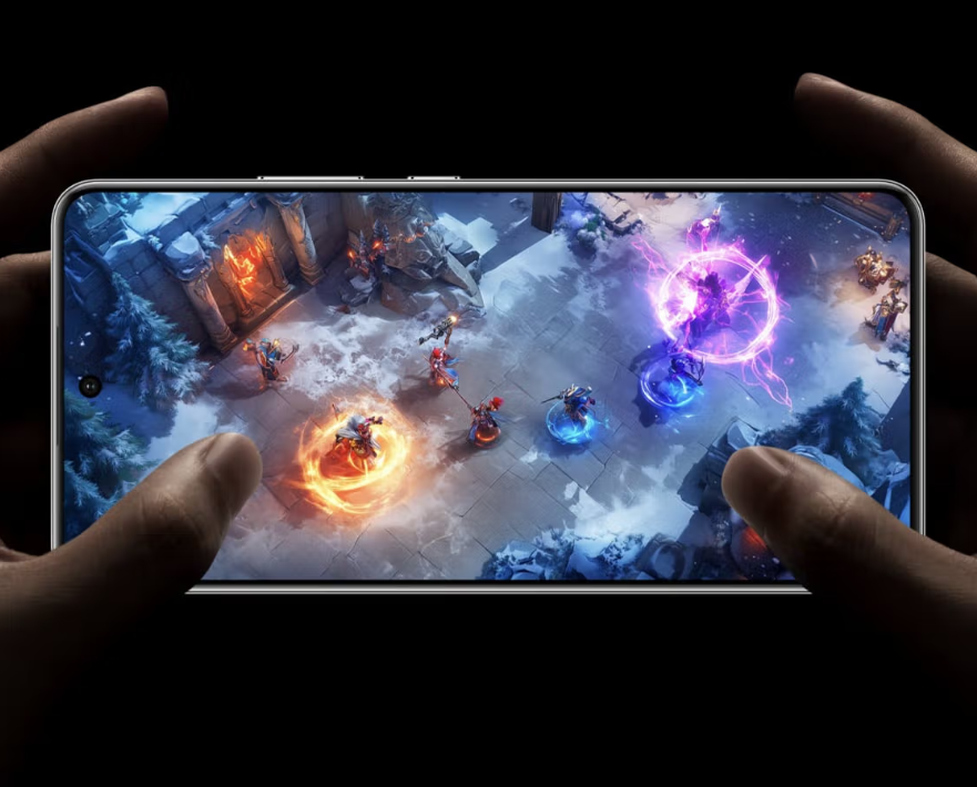 OPPO A6l今日开售 1799元享骁龙7 Gen3+IP69防水+7000mAh大电池